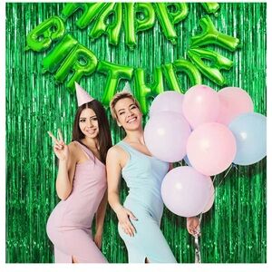 2 Spritz Backdrop Confetti included